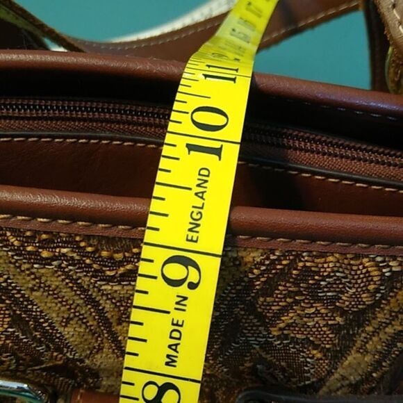 Vintage Etienne Aigner Tapestry Brown and Gold Women's Bag - Picture 15 of 15